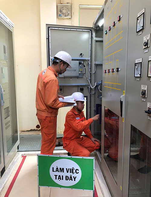 Lan tỏa văn hóa doanh nghiệp trong công tác sửa chữa lớn tại Trạm phân phối 220kV Thủy điện Huội Quảng