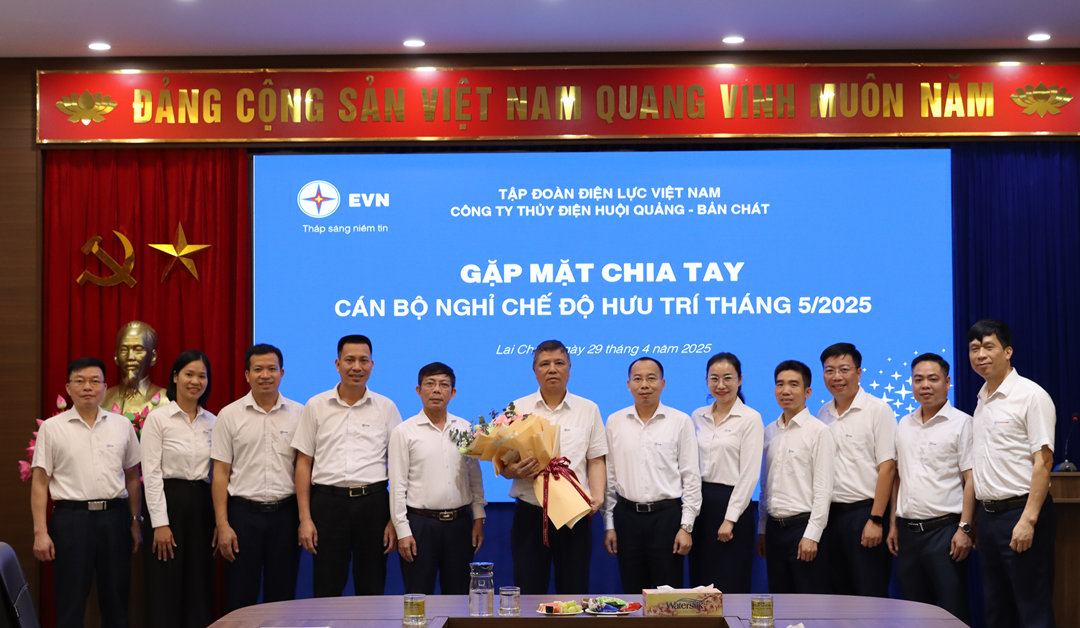 Gặp mặt tri ân, chia tay ông Nguyễn Đình Minh - Trưởng phòng Kỹ thuật và An toàn nghỉ hưu theo chế độ