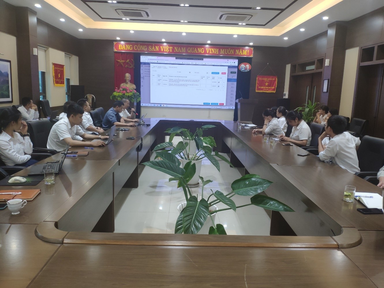 Thực hiện chuyển đổi từ E-Office 3.0 sang Digital-Office tại Công ty Thủy điện Huội Quảng - Bản Chát