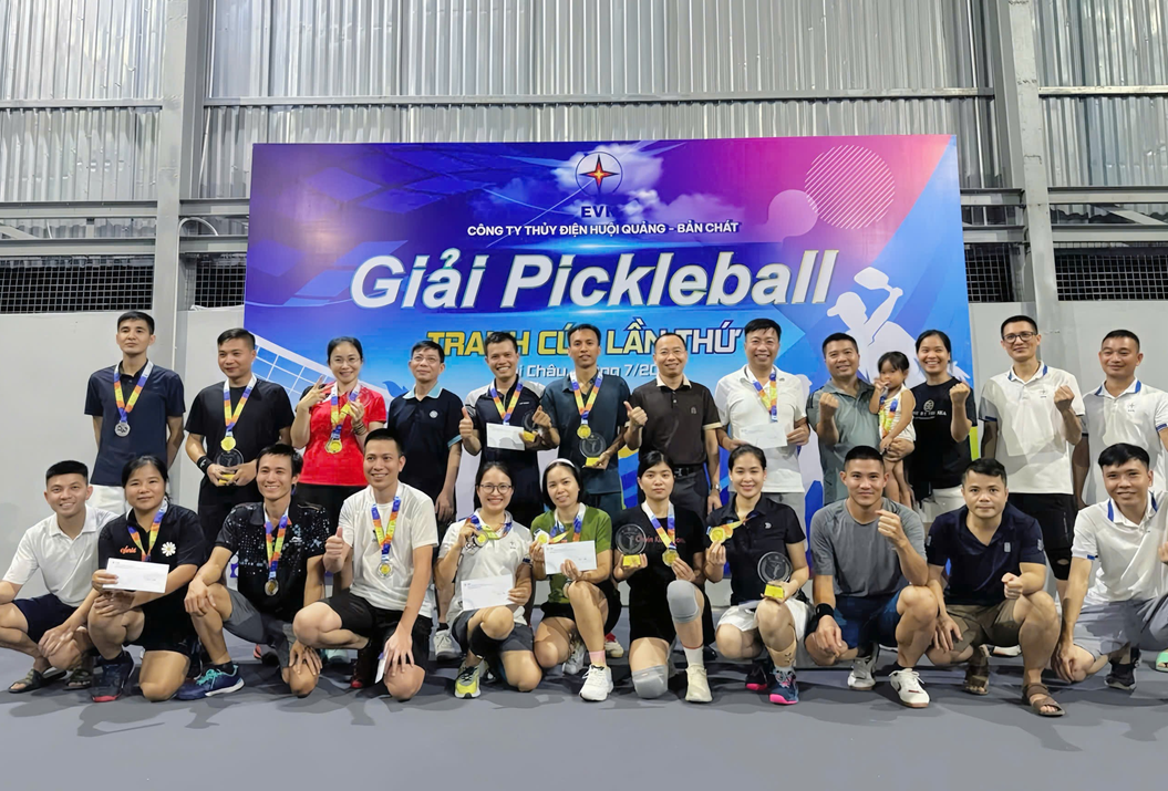   Sôi nổi Giải Pickleball lần thứ I năm 2025 - Gắn kết người lao động, chào mừng 96 năm thành lập Công đoàn Việt Nam